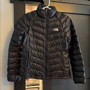 The North Face Women's Black Puffer Jacket